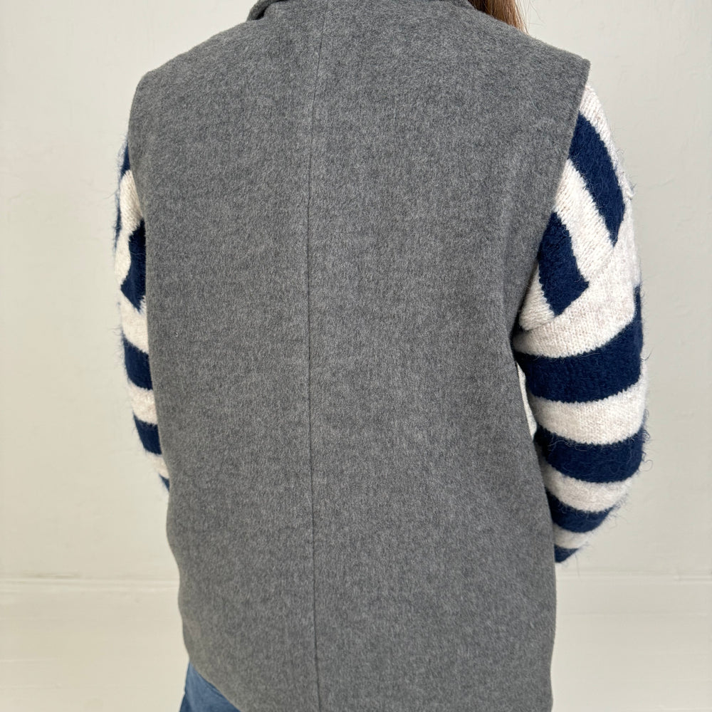 WOOL GILET GREY