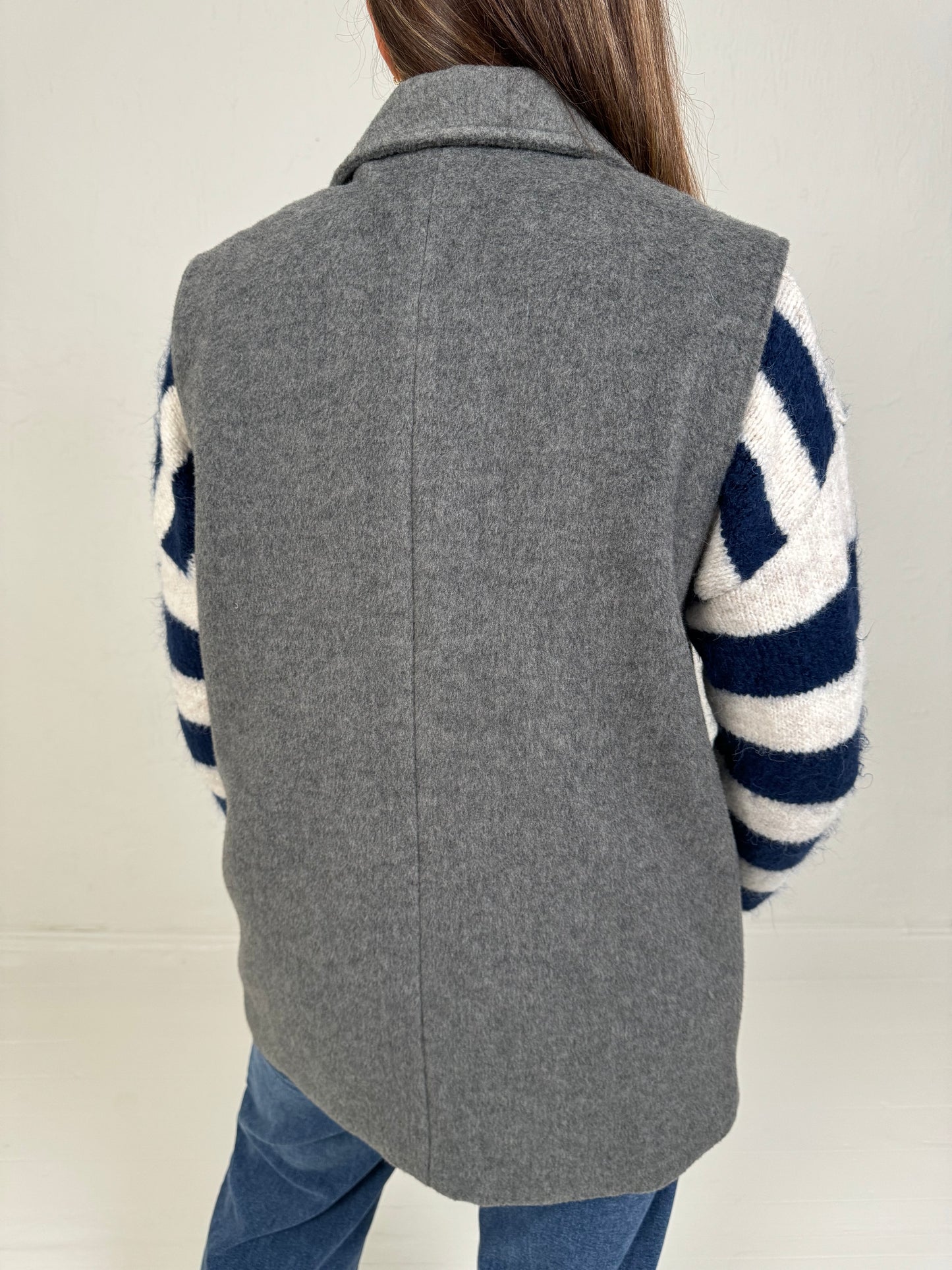 WOOL GILET GREY