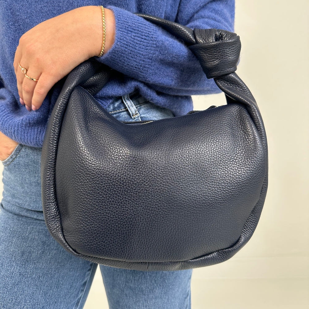 LILY TAS DONKERBLAUW