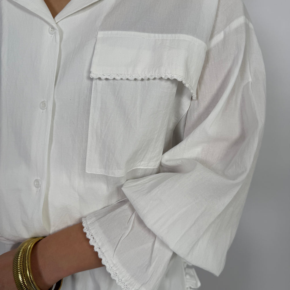
                      
                        OVERSIZED BLOUSE OFF WHITE
                      
                    