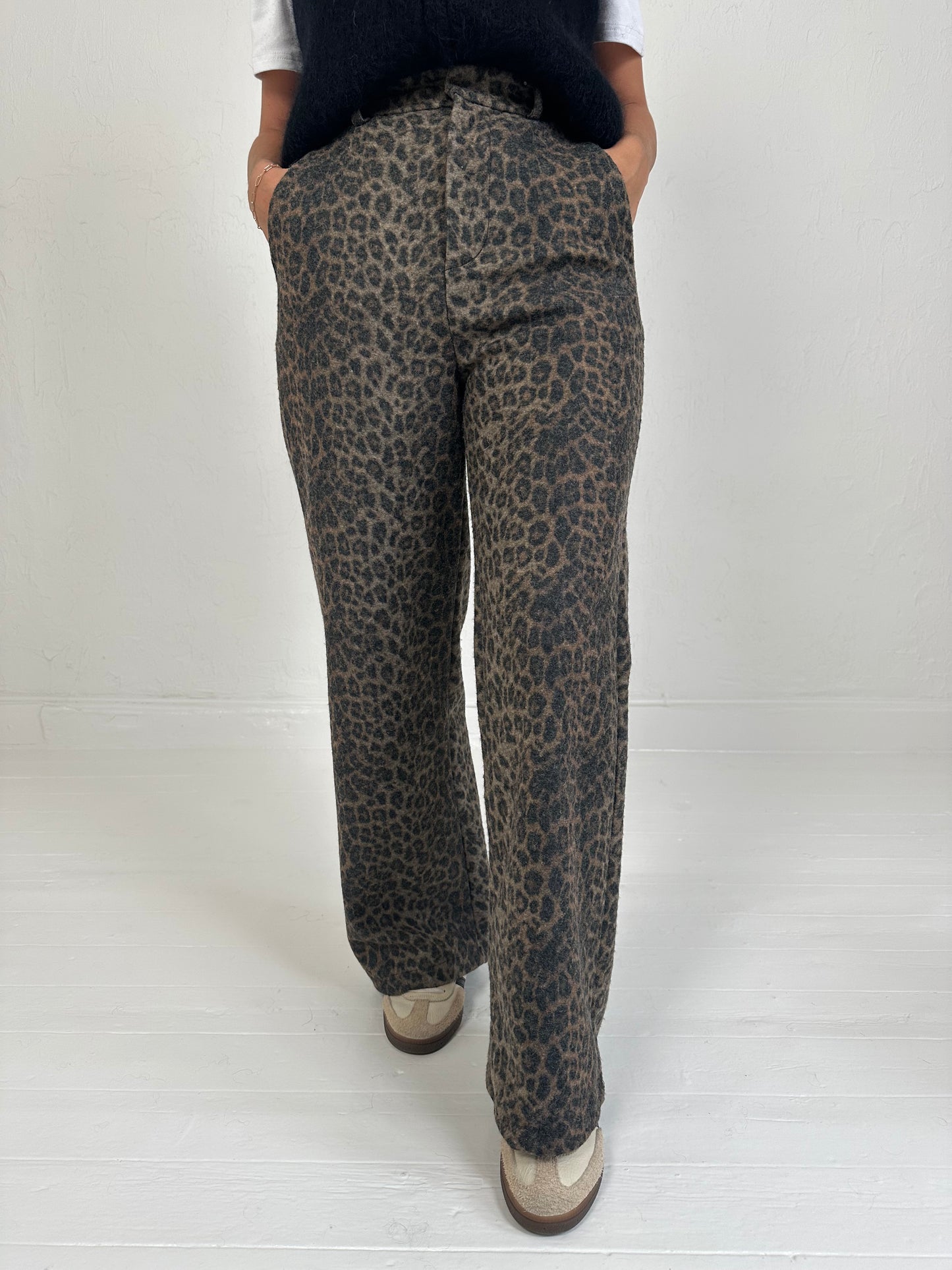 ZACHTE PANTALON LUIPAARD