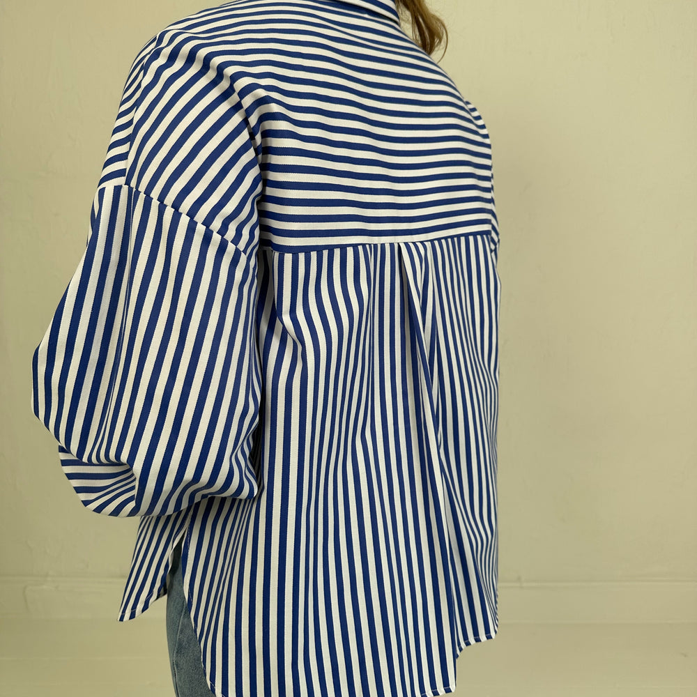 GESTREEPTE BLOUSE BLAUW