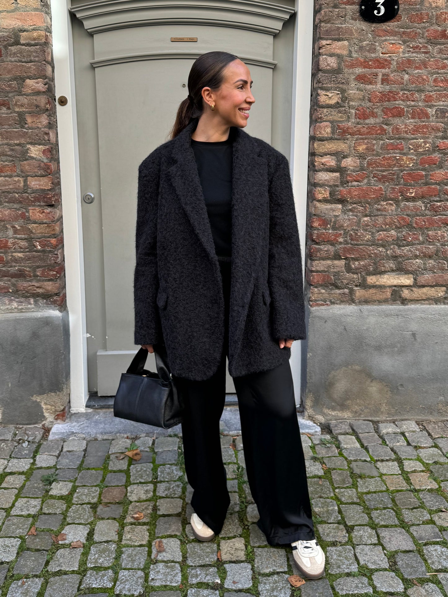 WOLLEN OVERSIZED BLAZER ZWART